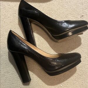 Emporio Armani Elegant Black High Heel Pumps👝
